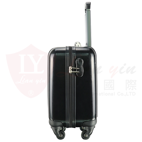 The Glenlivet 登機電腦行李箱 